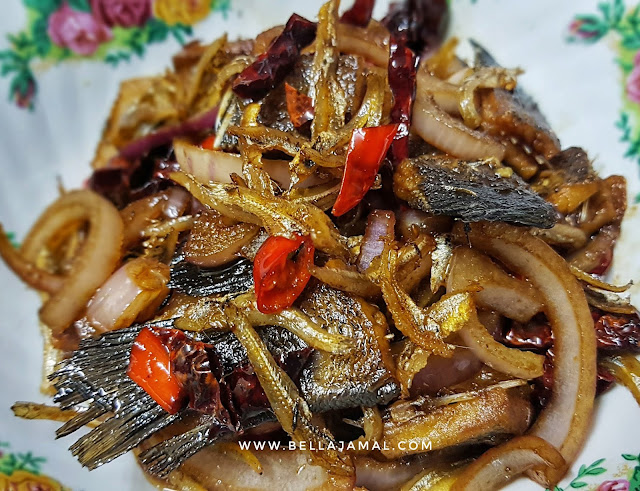 Ikan Sepat Masin Goreng Cili - Ini Adalah Bellarina Natasya