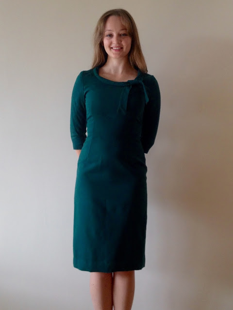 Diary of a Chain Stitcher: Bottle Green Wool Sew Over It Joan Dress