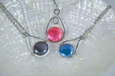 Dew drop coin pearl pendant necklace