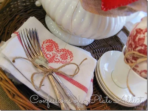 CONFESSIONS OF A PLATE ADDICT Simple Farmhouse Valentine Centerpiece