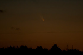 comet panstarrs above the horizon march 13