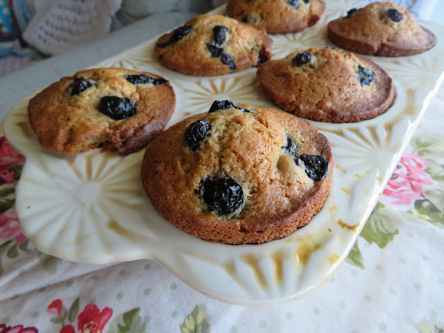 Sour Cream Blueberry Muffins