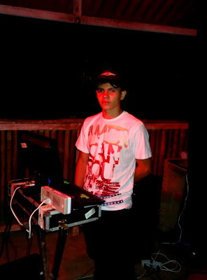 DJ ABAJUR