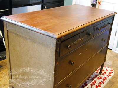 dresser6