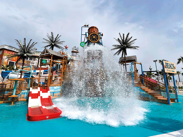 Laguna Water Park - La Mer Beach