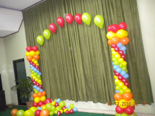 balon gate - Dalam Gedung