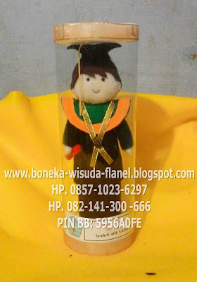 http://bonekawisuda-hargagrosir.blogspot.com/2015/10/boneka-wisuda-murah-dibandung-2015.html