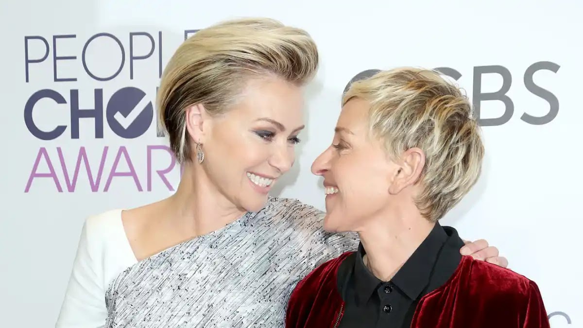 The truth about the separation of Ellen deGeneres from Portia de Rossi After a long series of speculation about the end of their relationship and their separation, the famous broadcaster Allen de Genres decided to deny this indirectly and indicate that her relationship with Portia de Rossi is good and stable, as this rumor is constantly renewed, which raises a lot of controversy.