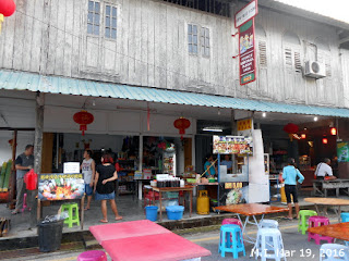 Chop Liew Chee Soo Pure Bird's Nest Siniawan Night Market at Siniawan Bau Sarawak (March 19, 2016)