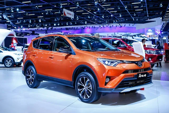 Nova Toyota RAV4 2017