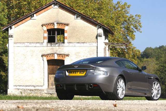 2008-Aston-Martin-DBS-Coupe-back