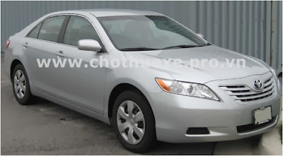 Cho thuê xe 4 chỗ Toyota Camry LE 1