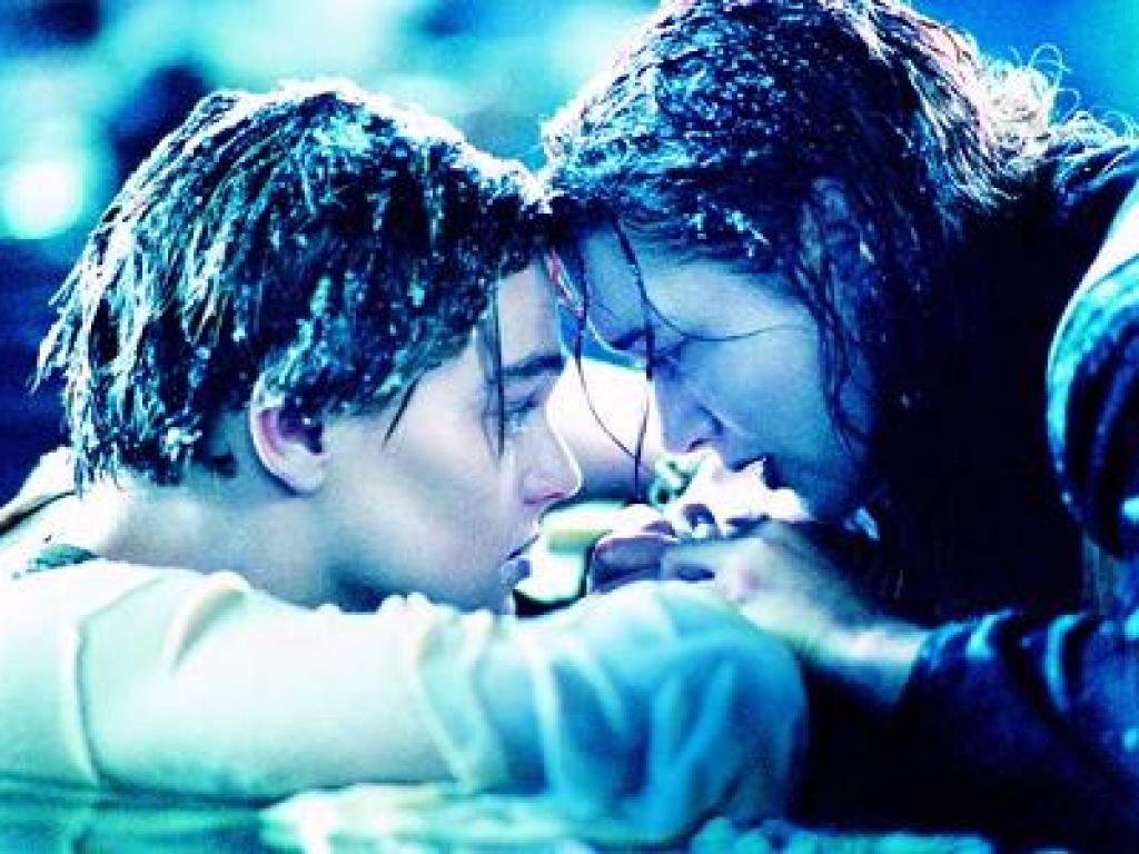 Titanic Movie Wallpapers: Download Titanic Movie Photos & Pictures Gallery