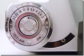 P4293661