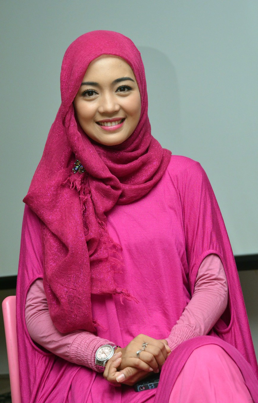 Foto Artis  Hijab Cantik  Foto Foto Keren