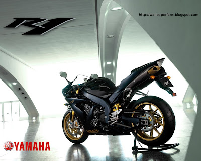 2011 Yamaha R1