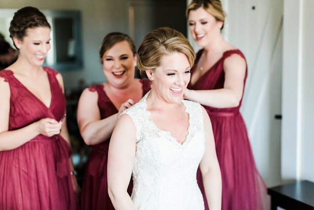 A nautical winter wedding with a spectacular sunset at the Chesapeake Bay Beach Club by Heather Ryan Photography