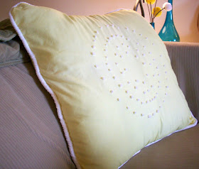 sheets upcycle diy pillow