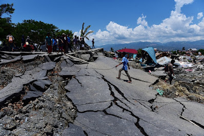 Tak Perlu Panik (Cara) Menghadapi Gempa Bumi dengan Aman