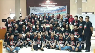KPU Pinrang Kukuhkan 55 Relawan Demokrasi Siap Kerja Sukseskan Pemilu 2019