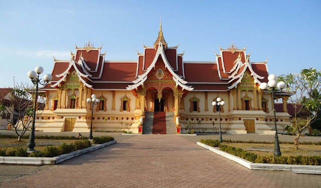 Tour Du lịch Lào-Thái Lan-Udon Thani tour 3 ngày giá rẻ từ Hà Nội