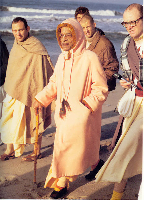 Srila Prabhupada Walks With His Disciples