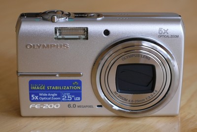 Olympus FE-200