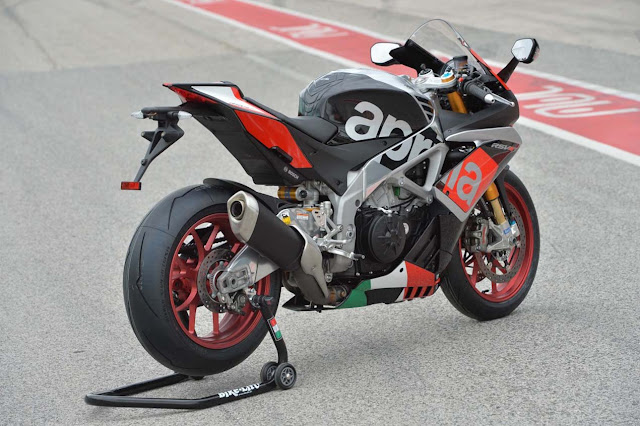 Aprilia RSV4 Factory all colours images