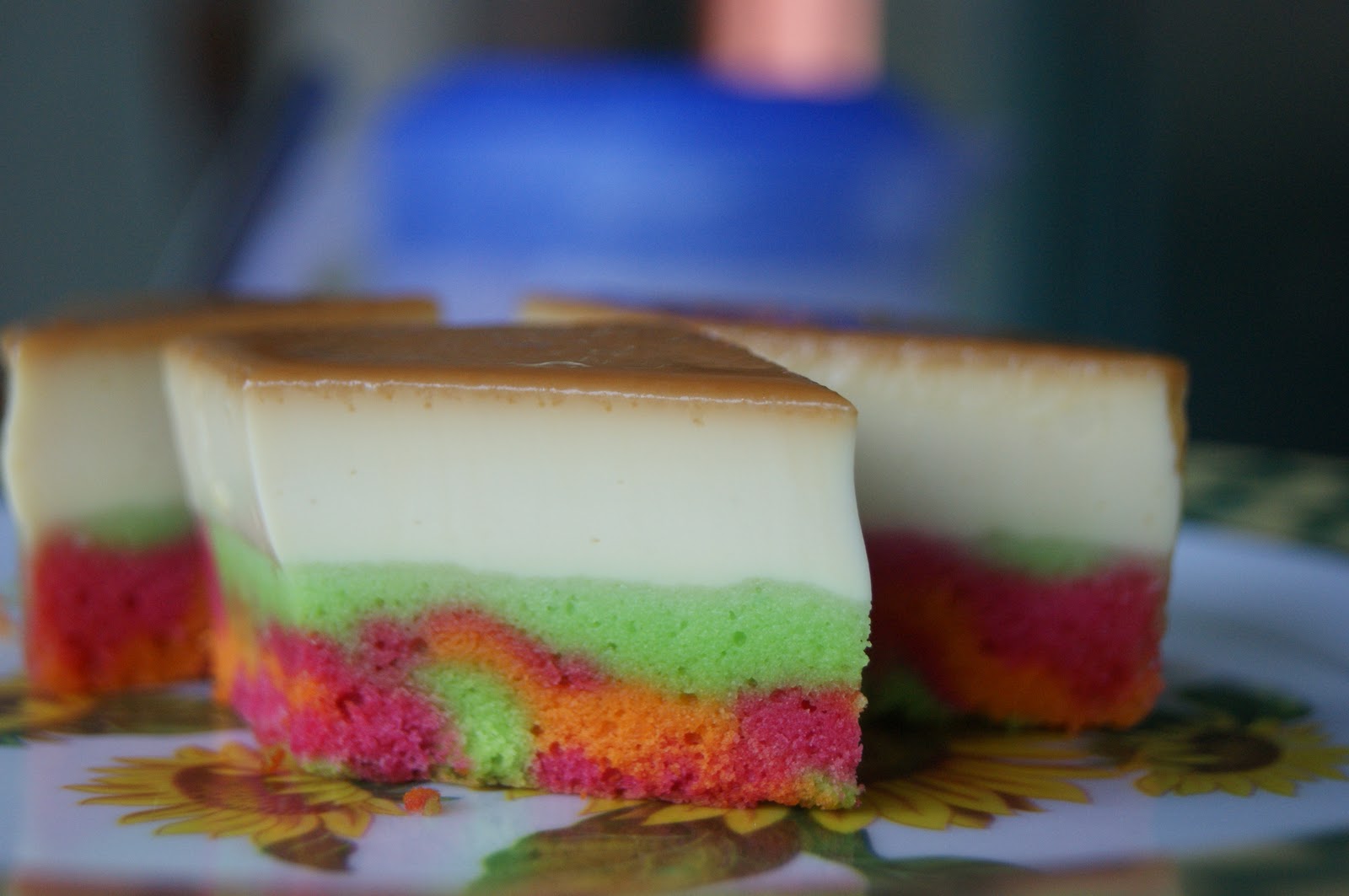 Duniaku dan warna-warni hidupku bersama familiku.: Kek 