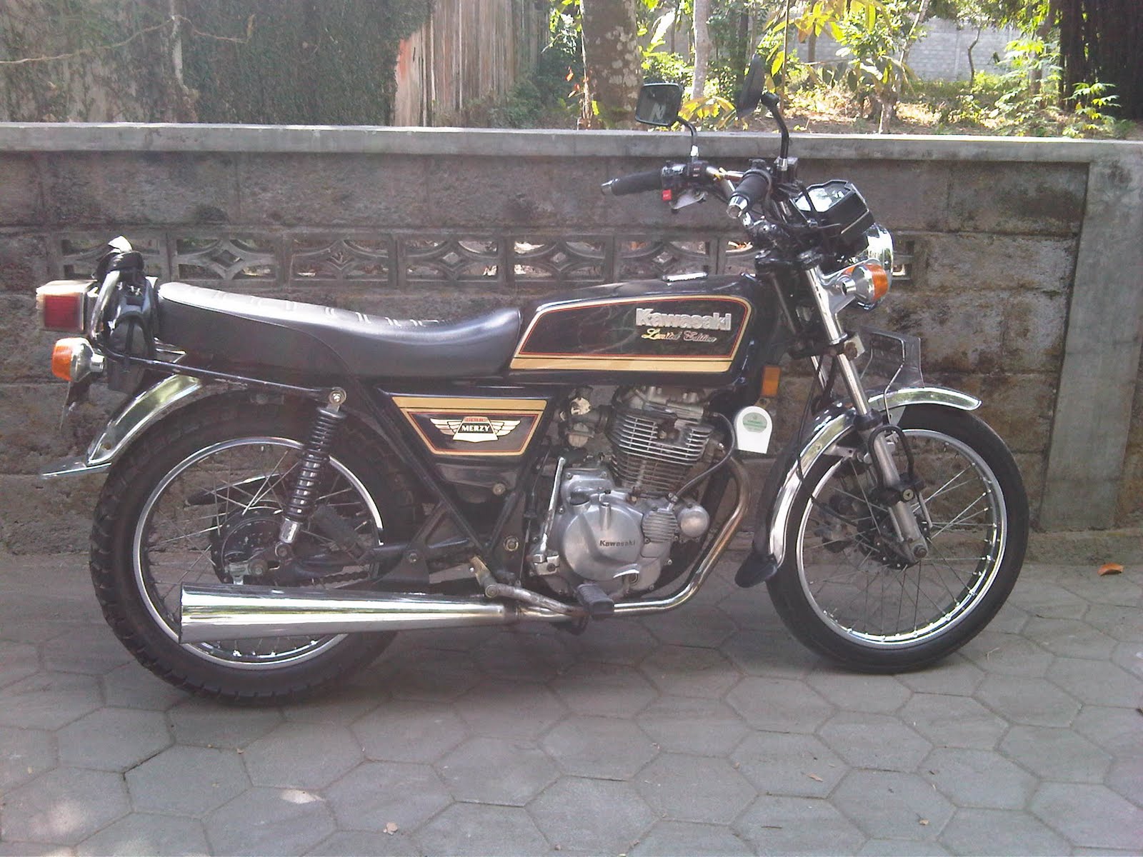 Modifikasi Kawasaki Binter Merzy KZ200 Classic And Vintage