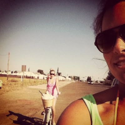 summer, sunny, beach cruiser, bikeride