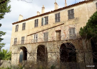 urbex-hameau-saliniers-bâtiment-douanes-jpg