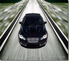 2010-Jaguar-XFR-top-2