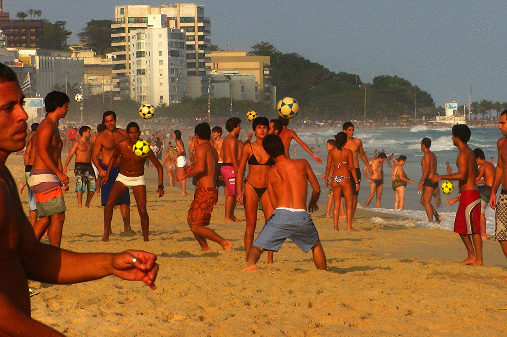 Color Snapshots Show Everyday Life In Rio De Janeiro In The 1970s Vintage Everyday