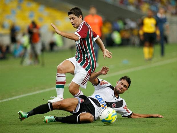 Flu cede empate ao Vasco após gol de Fred, mas mantém vantagem para 2º jogo