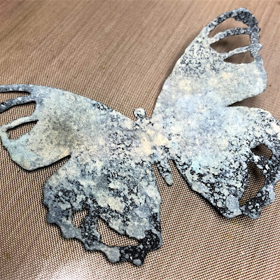 Tim Holtz Sizzix Tattered Butterfly Distress Oxide Sprays Alcohol Pearls Tutorial by Sara Emily Barker https://frillyandfunkie.blogspot.com/2019/03/saturday-showcase-tim-holtz-tattered.html 25