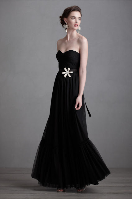 engaging-tulle-maxi-sweetheart-strapless-black-bridesmaid-dress