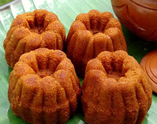 Ieda Kitchen: Kuih melayu dan frozen food