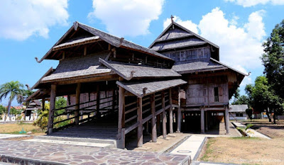 Rumah Adat Dalam Loka , Rumah Adat Nusa Tenggara Barat