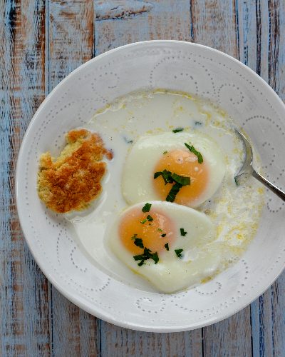 Eggs Poached in Milk ♥ KitchenParade.com. What to make for someone who's feeling sick.