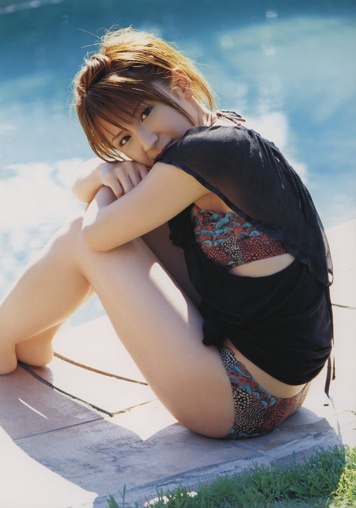 Mari Yaguchi in her third solo photobook「OFF」
