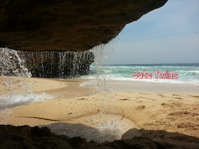 pantai banyutibo Pacitan