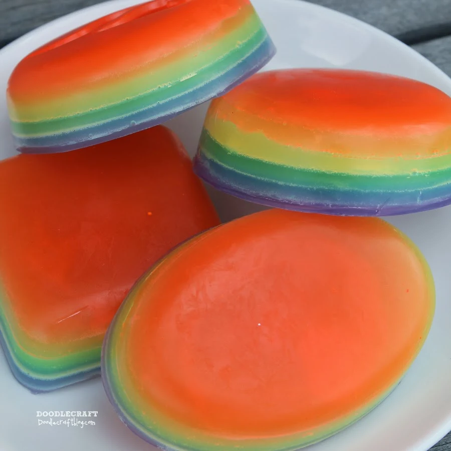 http://www.doodlecraftblog.com/2014/04/neon-rainbow-soaps.html