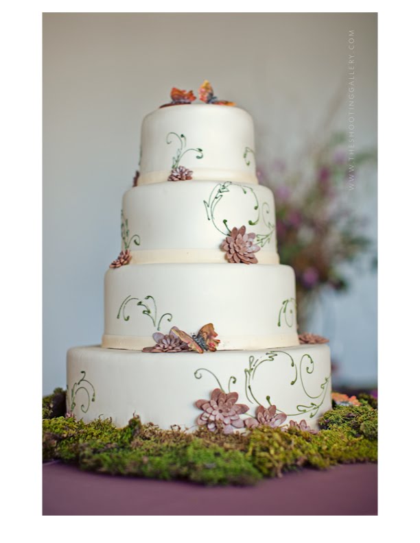 Three tiered wedding cake with