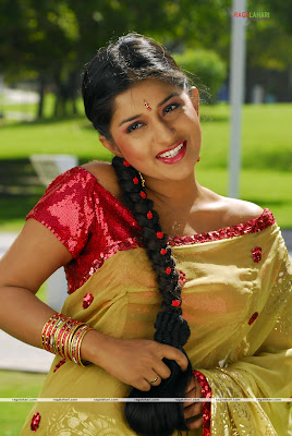 Hot And spicy South Actress Meera Jasmine 