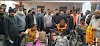 कस्ता विधानसभा में भारतीय जनता पार्टी के विधायक सौरभ सिंह सोनू की अध्यक्षता में दिव्यांग जनों को बांटी साइकिल