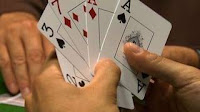 Five card draw poker 5 ferme regles du jeu explications comment jouer deroulement de la partie apprendre decouvrir rules learn