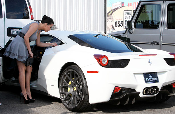 Kim Kardashian just bought a pimped out new Ferrari 458 Italia for over 