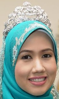 diamond tiara kelantan malaysia queen tengku zainab raja perempuan princess amalin