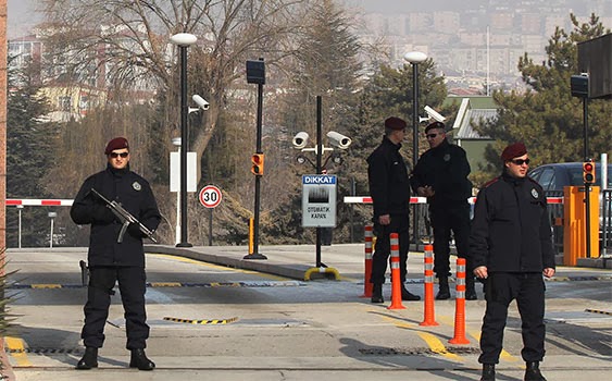 Υπερεξουσίες στη ΜΙΤ από Ερντογάν